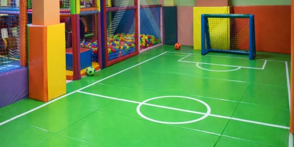 ⚽🏀 Zonas deportivas infantiles: una forma económica y divertida de ampliar tu parque 